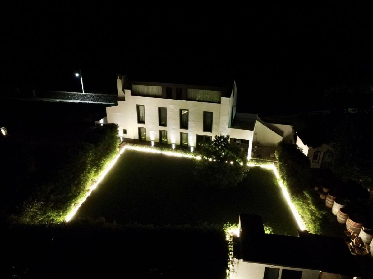 Nature & Sea - Casa Vinhateira East Duplex カロウラ エクステリア 写真